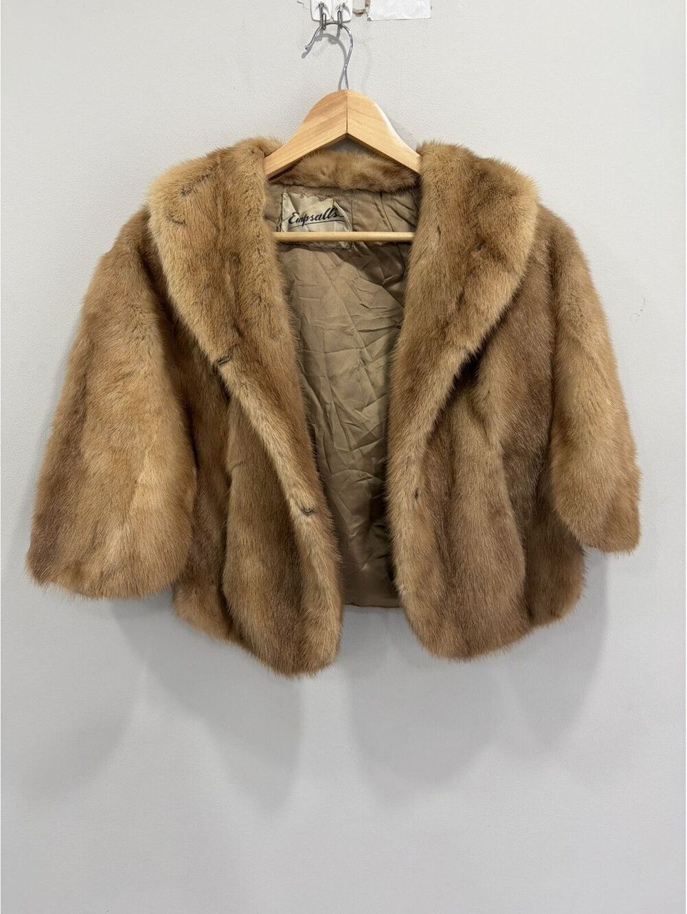 Vintage Fur Collar Shoulder Shawl Throw coat style Empsalls